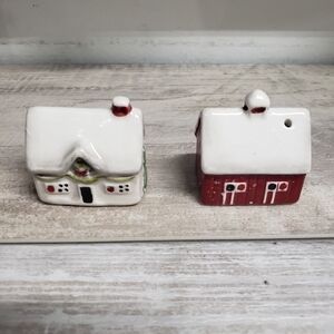 Mini Salt & Pepper Christmas Ceramic Snowy House Decor